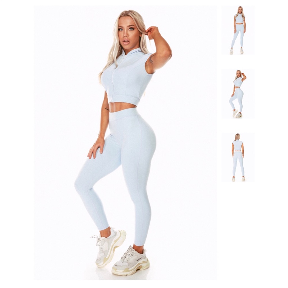 Saski light blue leggings NWT